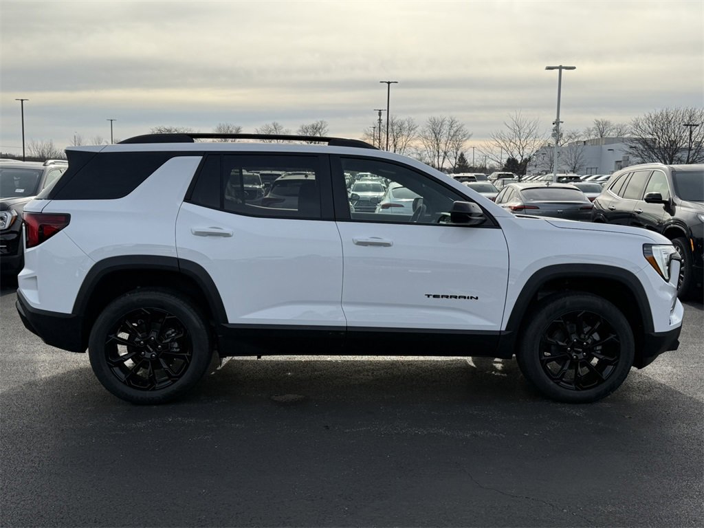 2026 GMC TERRAIN - Image 8