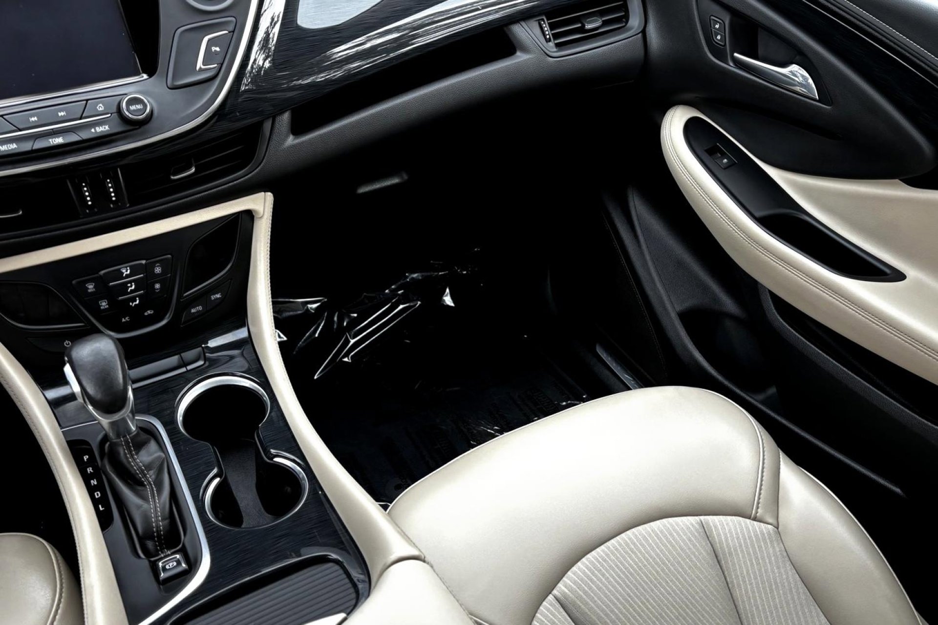 2018 Buick Envision Preferred photo 20