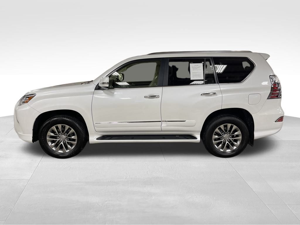 2018 Lexus GX 460 Luxury photo 2
