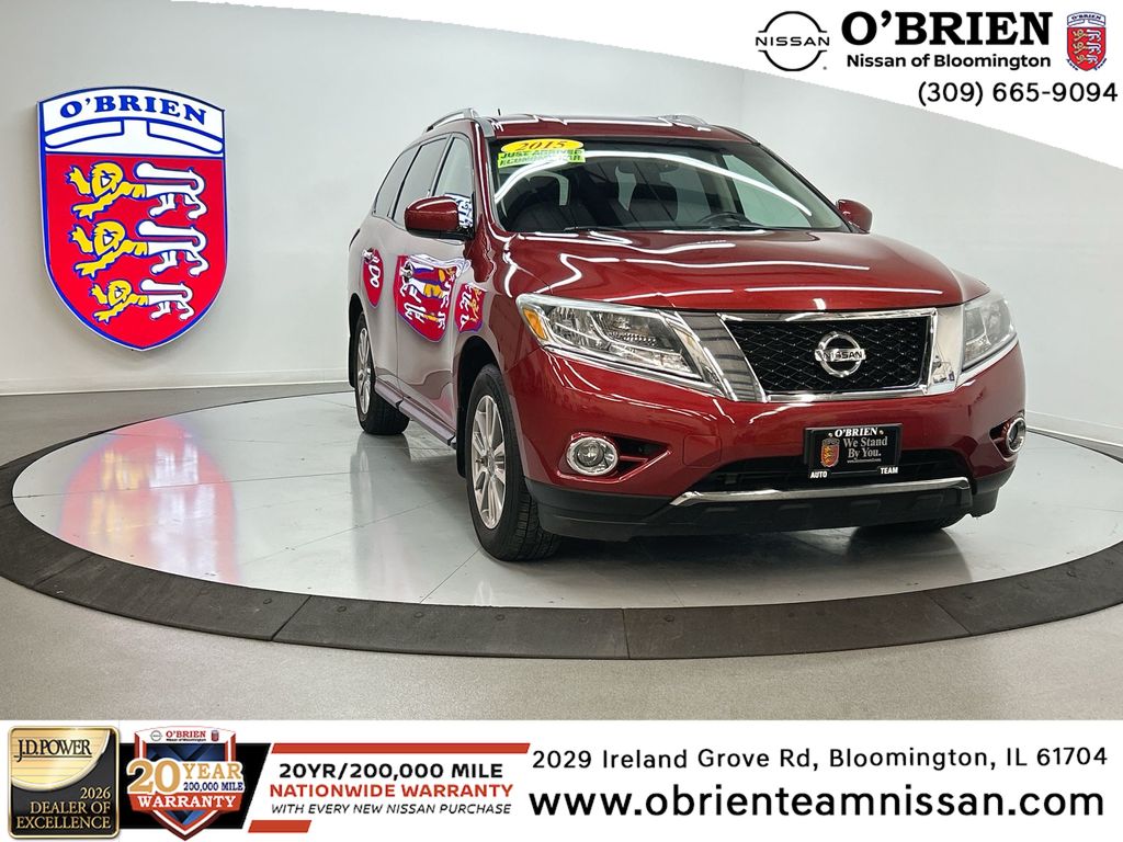 2015 Nissan Pathfinder SV