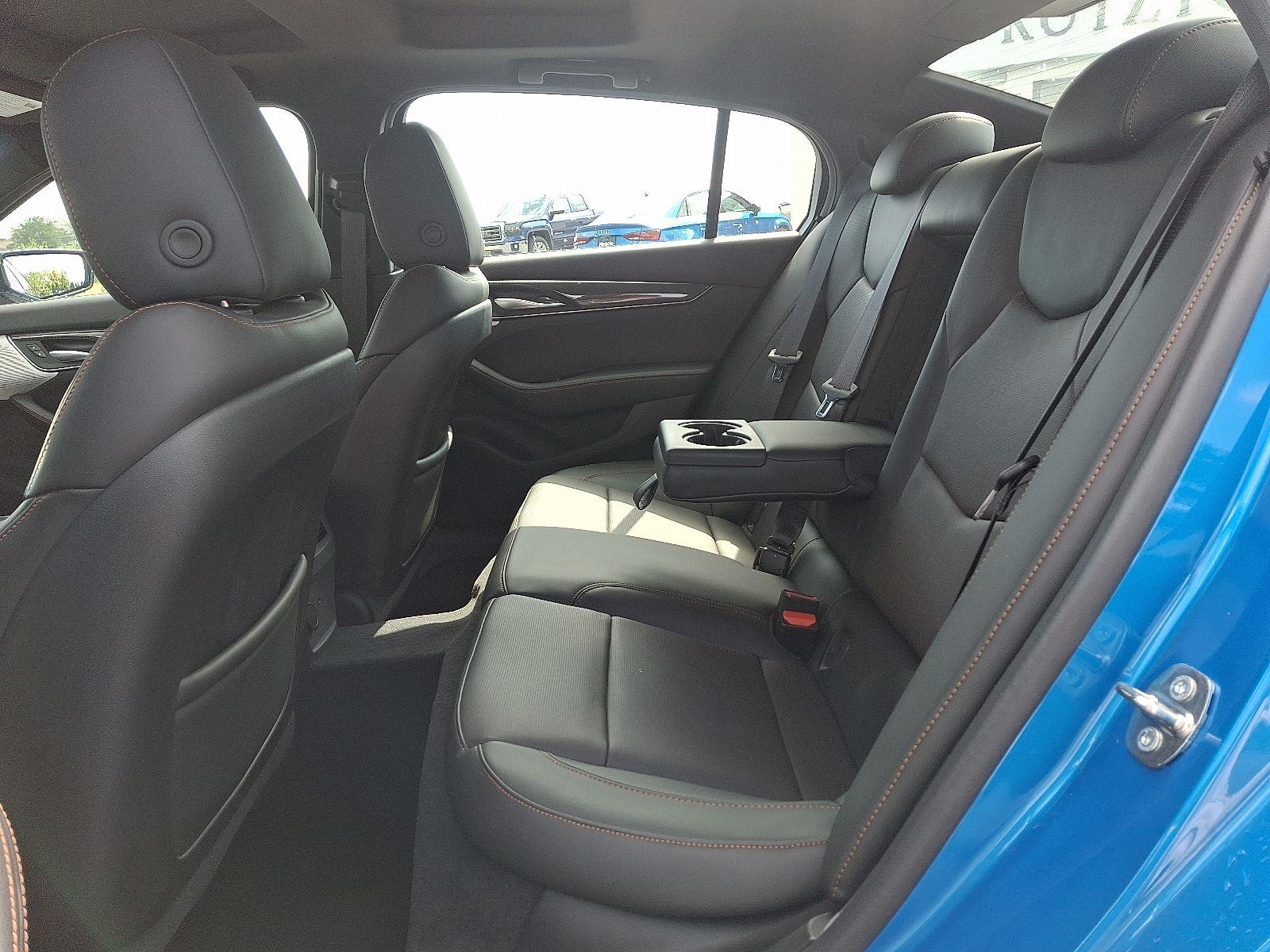 2024 Cadillac CT5 V photo 10