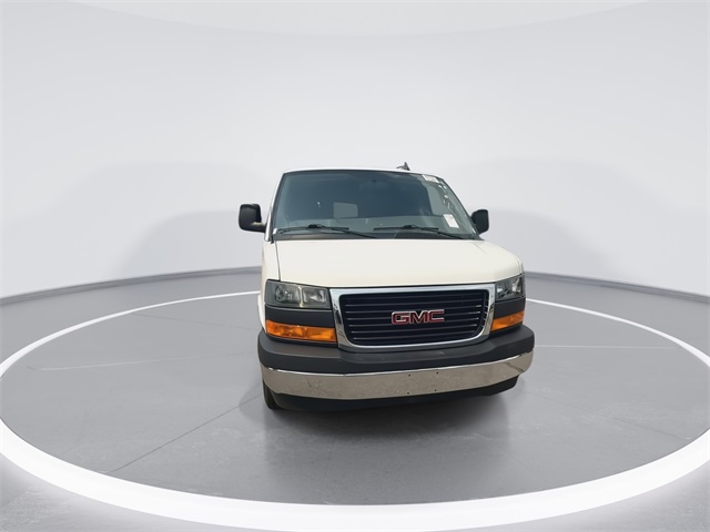 2023 Gmc Savana 2500 Cargo photo 3