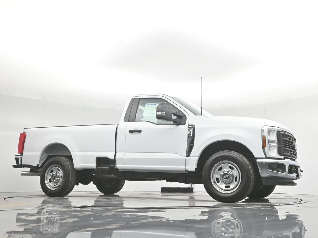 2024 Ford F-350 Super Duty XL