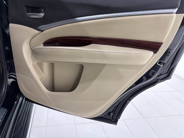 2014 Acura MDX SH-AWD photo 22