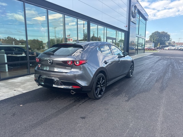 2024 Mazda Mazda3 2.5 s Premium photo 3