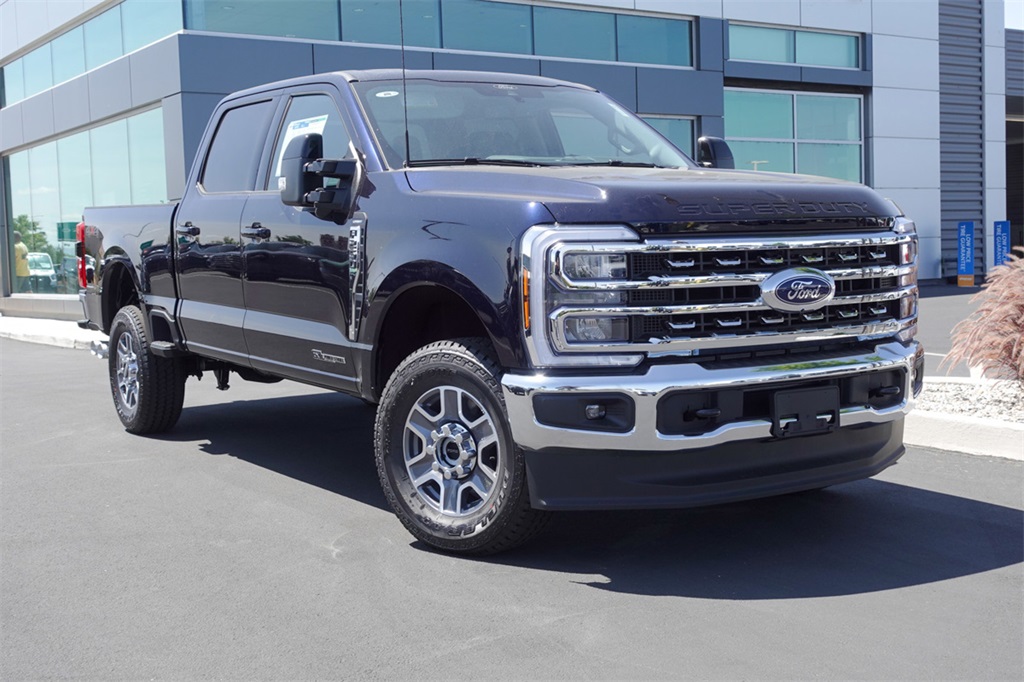 2025 Ford F-250 Super Duty Lariat's photo