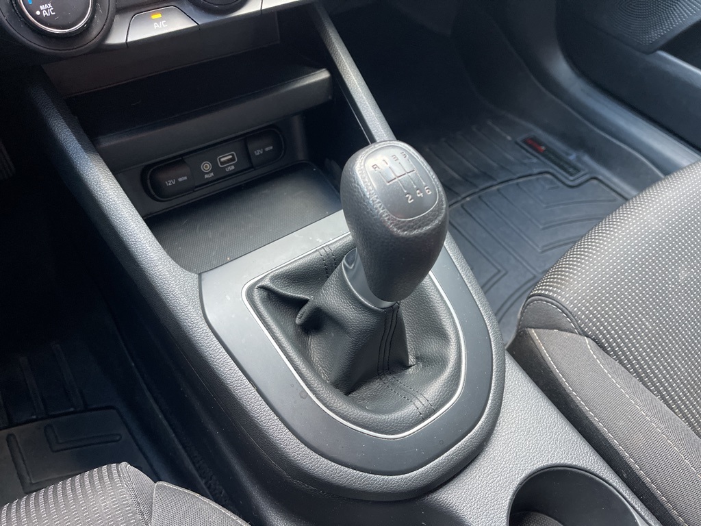 2020 Kia Forte FE photo 4