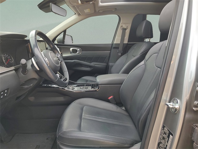 2022 Kia Sorento Plug-In Hybrid SX photo 25
