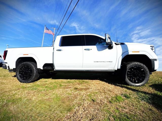 2026 GMC Sierra 2500HD Denali Ultimate's photo