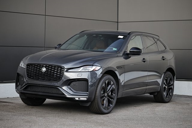 2026 Jaguar F-Pace R-Dynamic S's photo