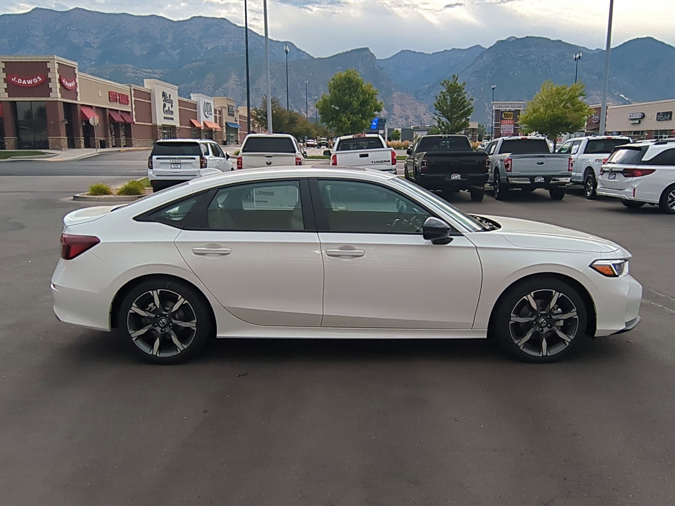 2026 Honda Civic Hybrid Sport Touring photo 2