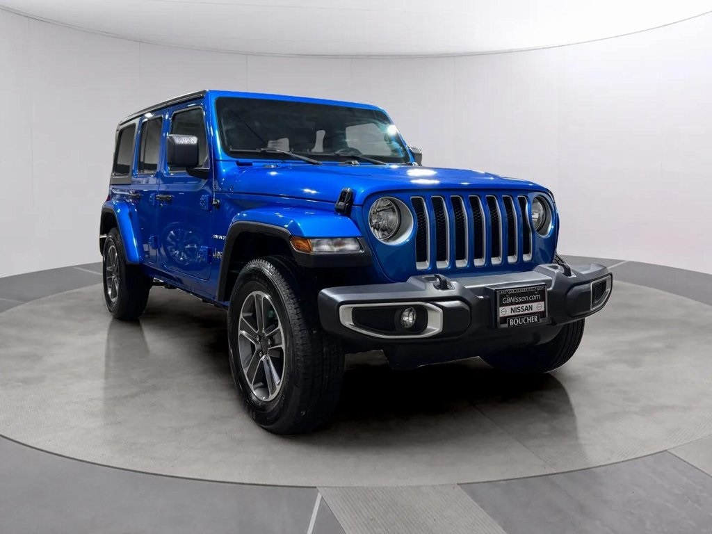 2023 Jeep Wrangler Sahara photo 2