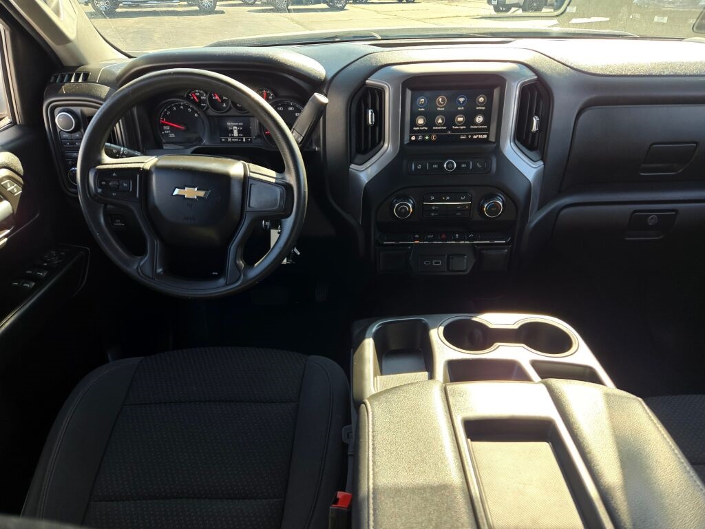 2021 Chevrolet Silverado 1500 Custom photo 15