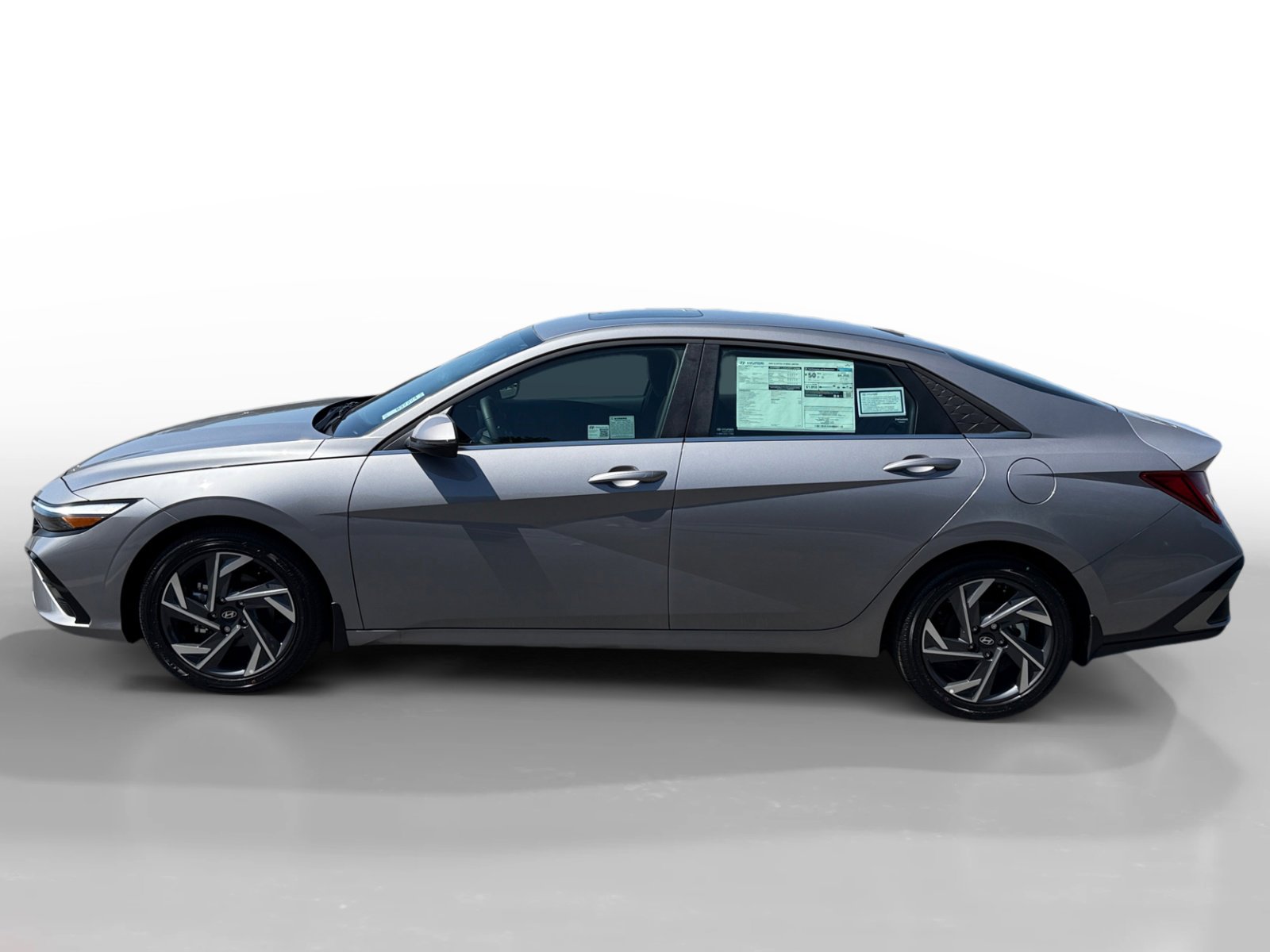 2025 Hyundai Elantra Hybrid Limited photo 2
