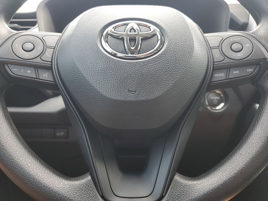 2025 Toyota RAV4 Hybrid XLE photo 17