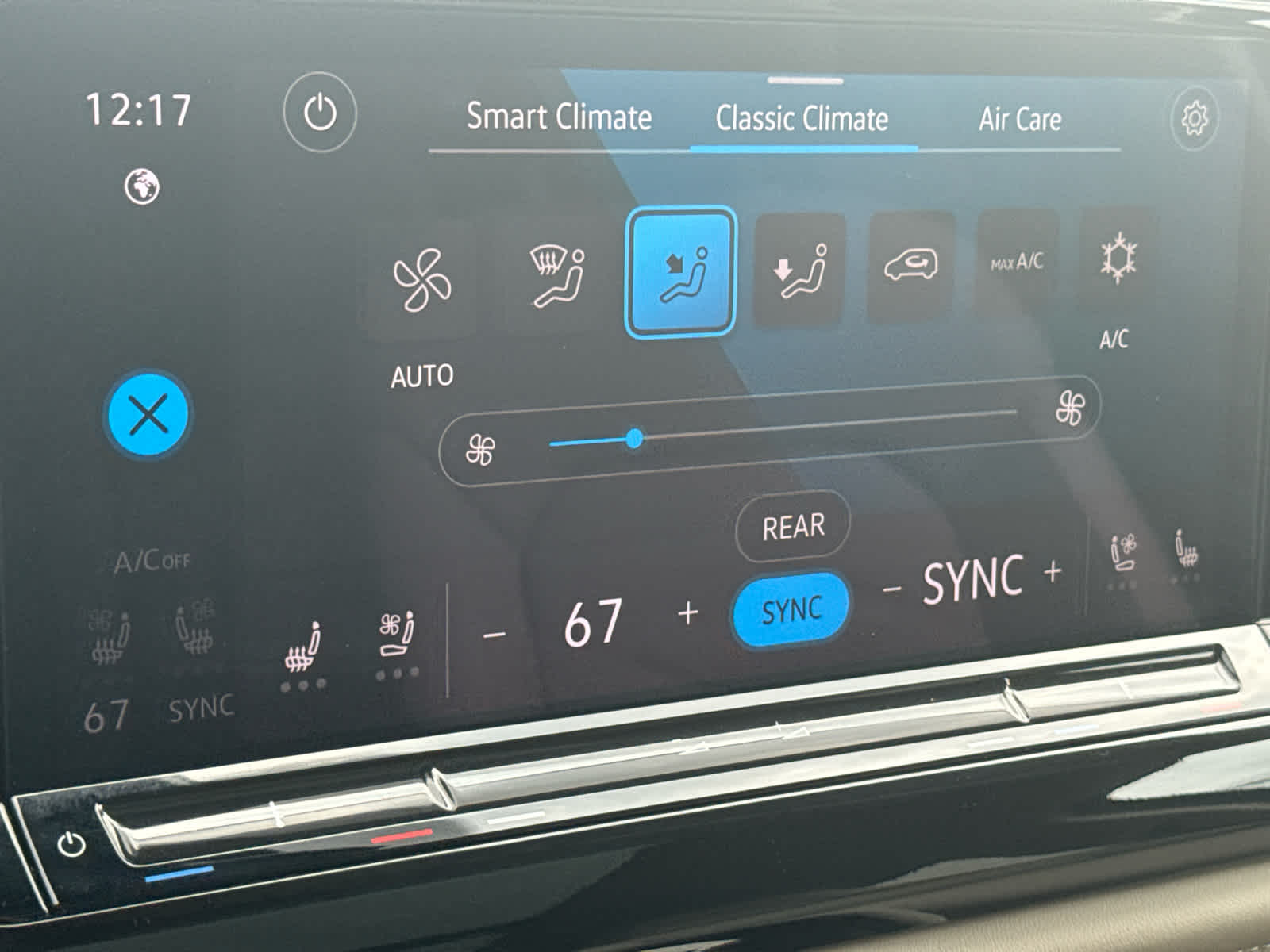 2025 Volkswagen Atlas SE Technology photo 36