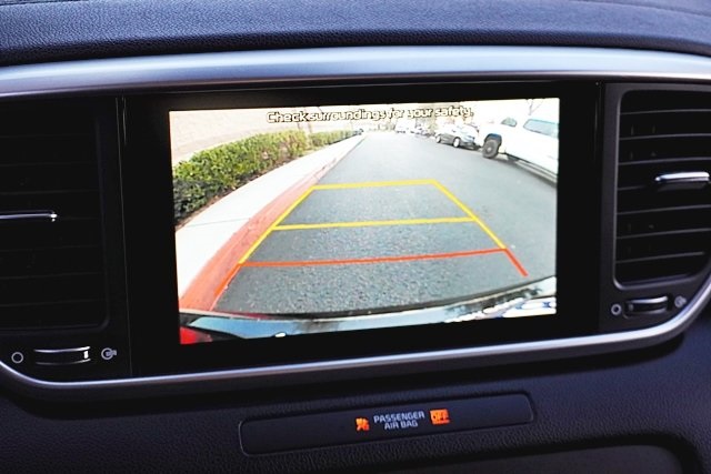 Used 2022 Black Kia LX image 25