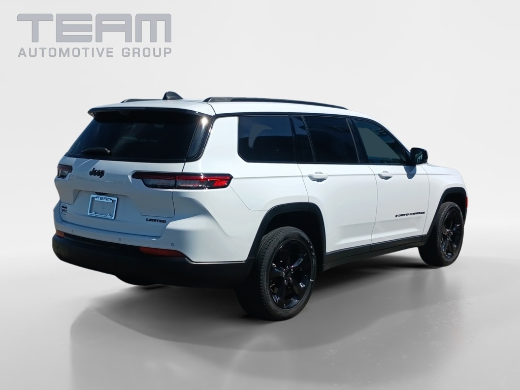 2024 Jeep Grand Cherokee Limited photo 7