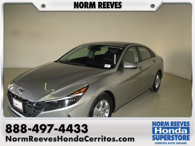 2021 Hyundai Elantra SE