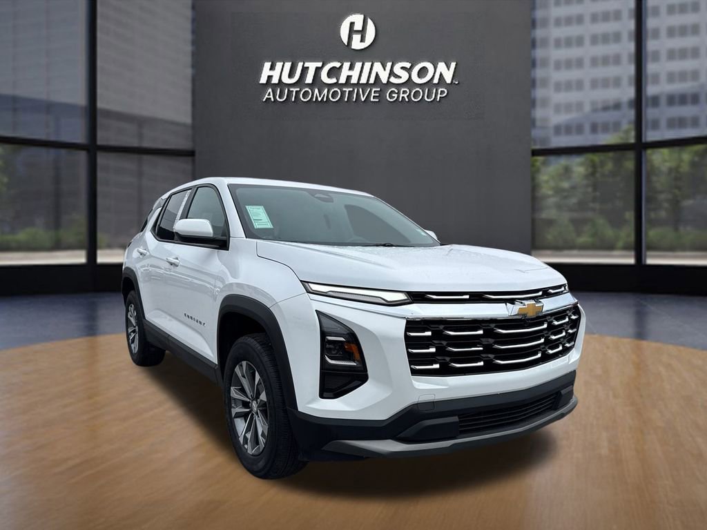 2025 Chevrolet Equinox LT's photo