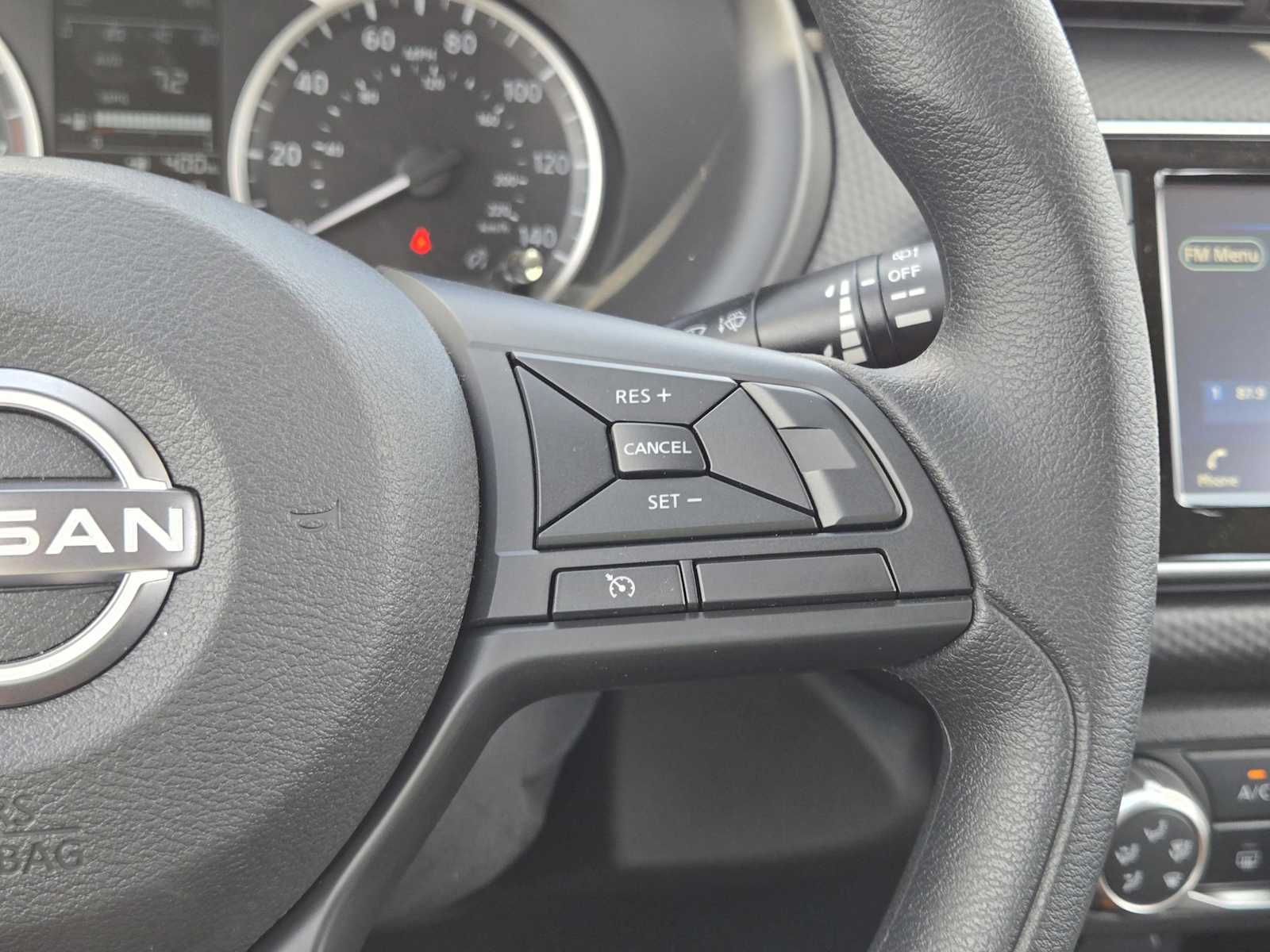 2025 Nissan Kicks Play S photo 22