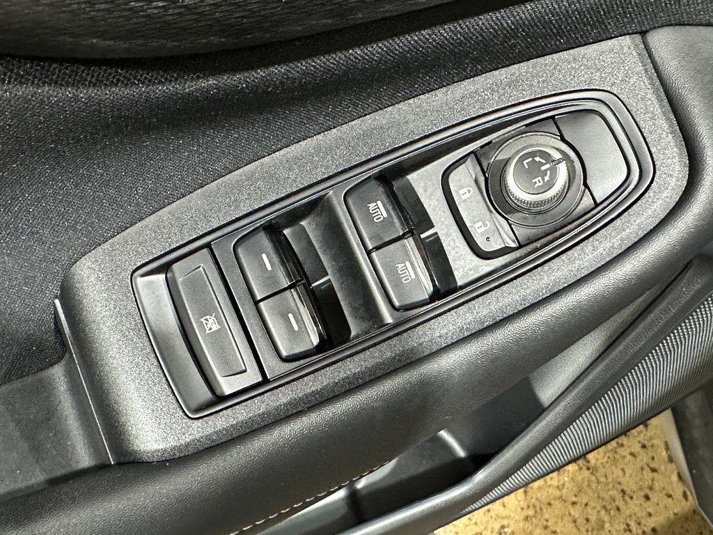2020 Subaru Outback Premium photo 10