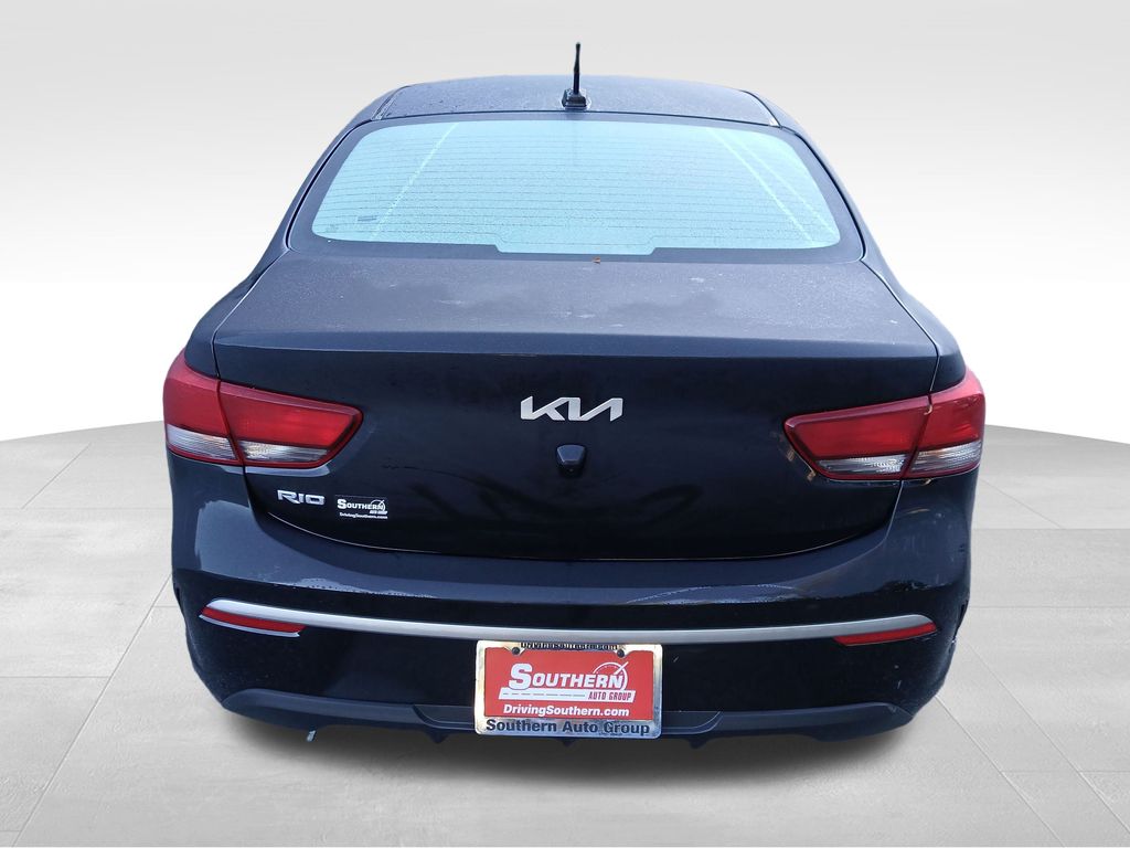 2023 Kia Rio LX photo 4