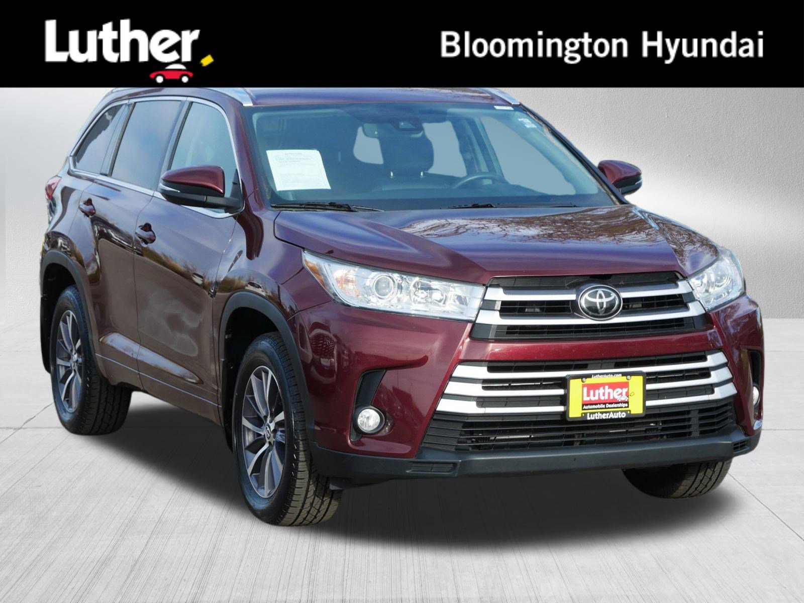 2017 Toyota Highlander XLE's photo