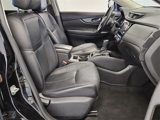 2018 Nissan Rogue SL photo 15