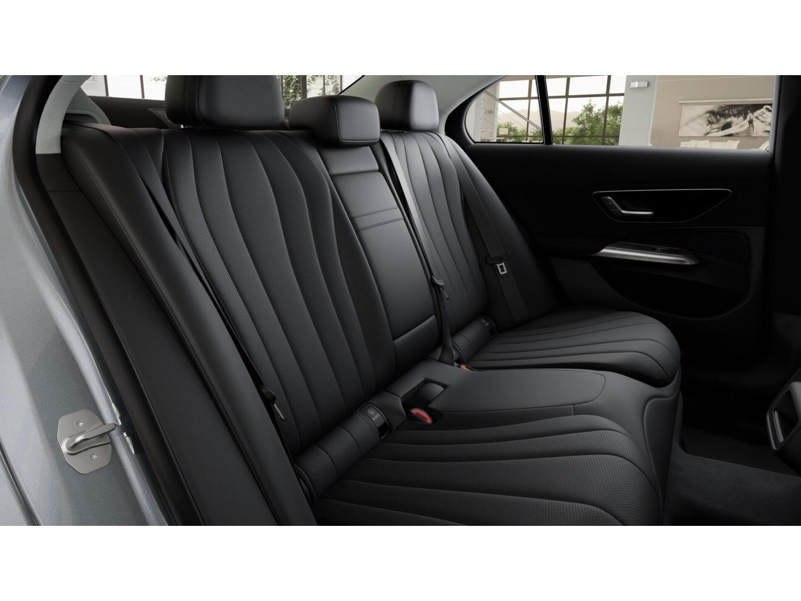 2026 Mercedes Benz E 350 4MATIC Sedan photo 5