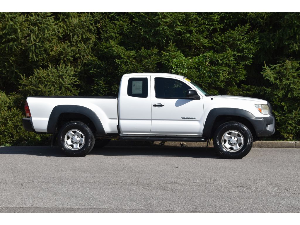 2012 Toyota Tacoma PreRunner photo 3