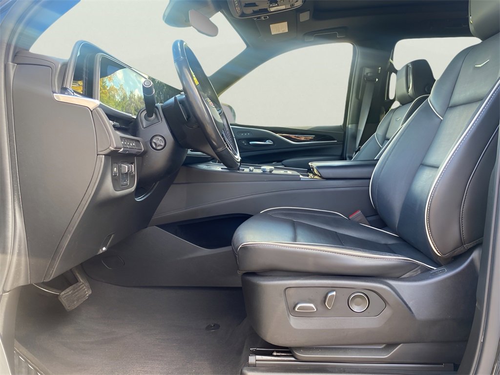 2021 Cadillac Escalade Sport photo 16