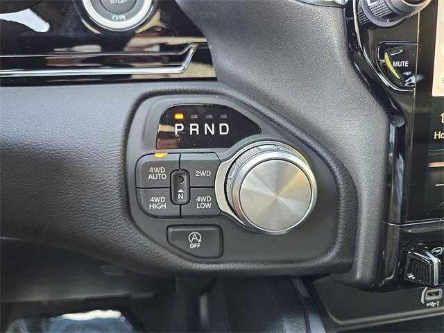 2025 Ram 1500 Laramie photo 18
