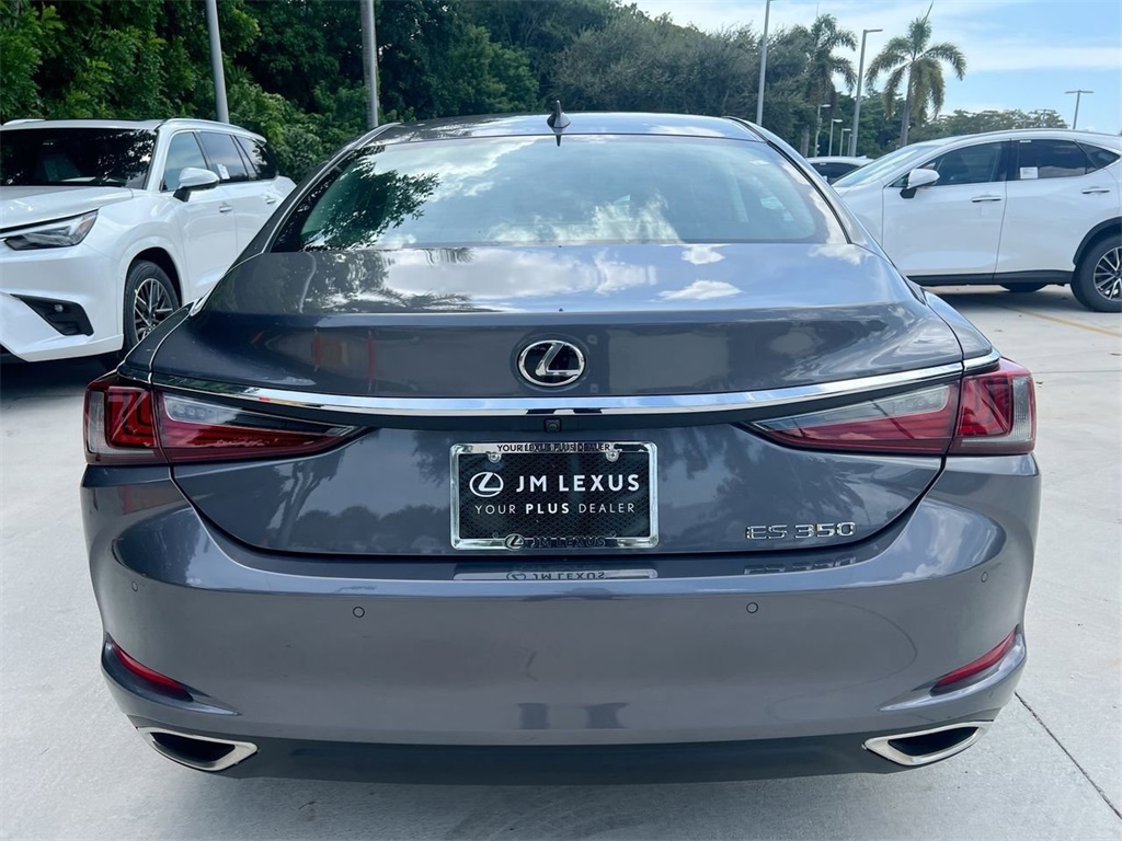 2019 Lexus ES 350 photo 4