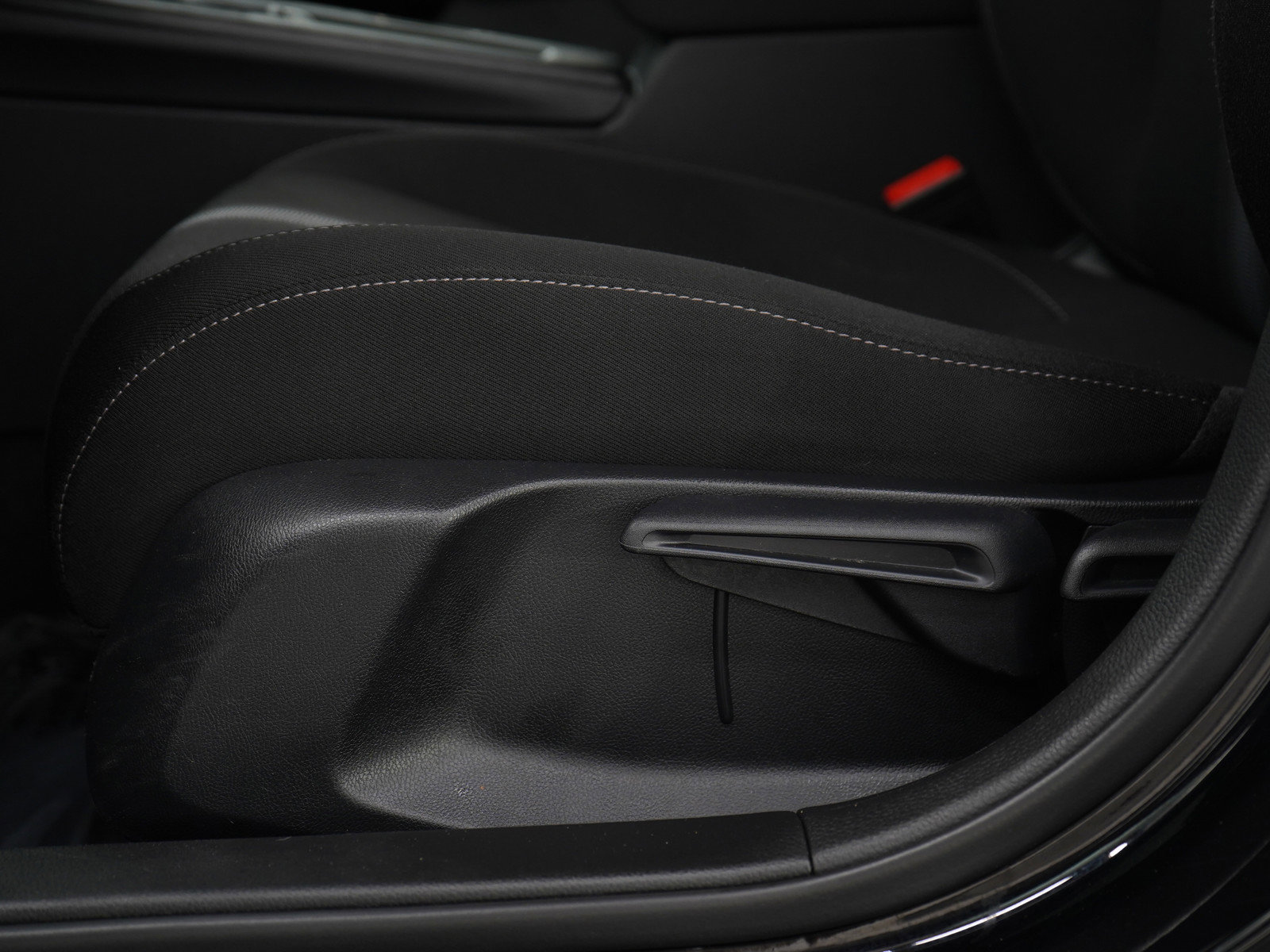 2024 Honda Civic LX photo 18
