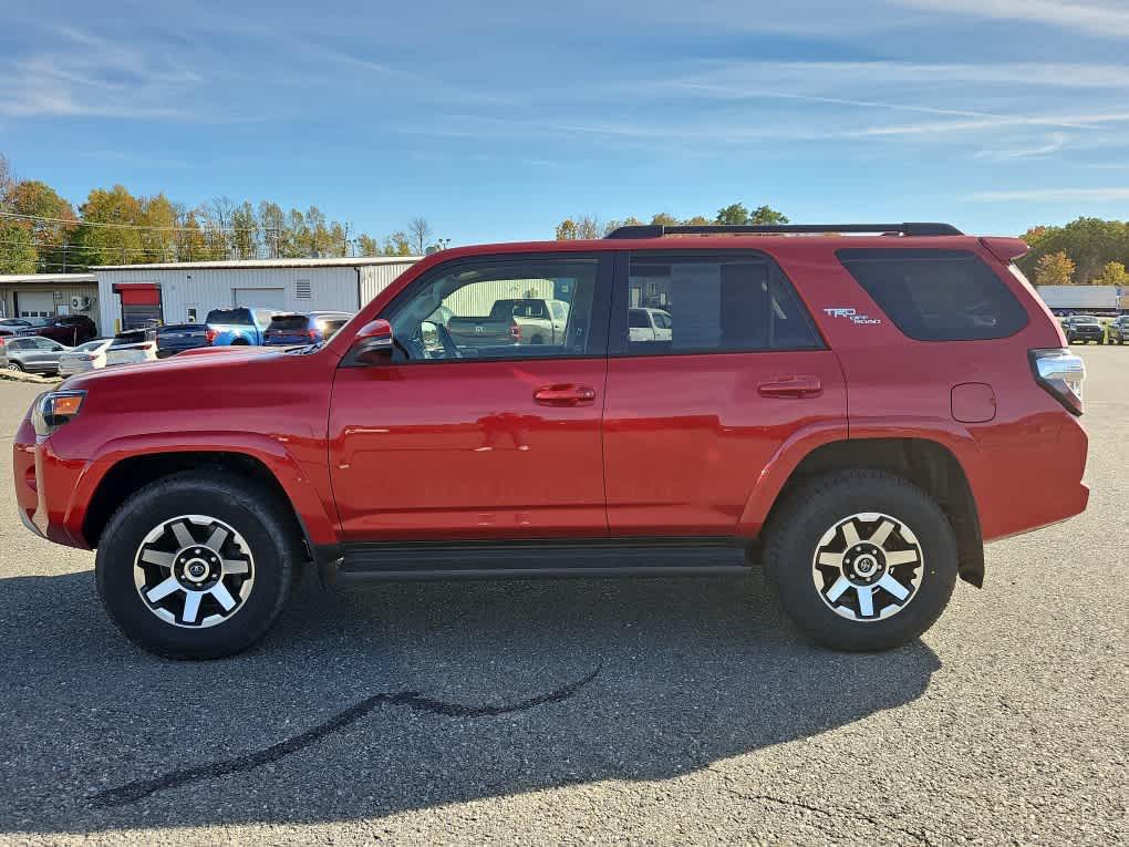 2024 Toyota 4Runner TRD Premium photo 2