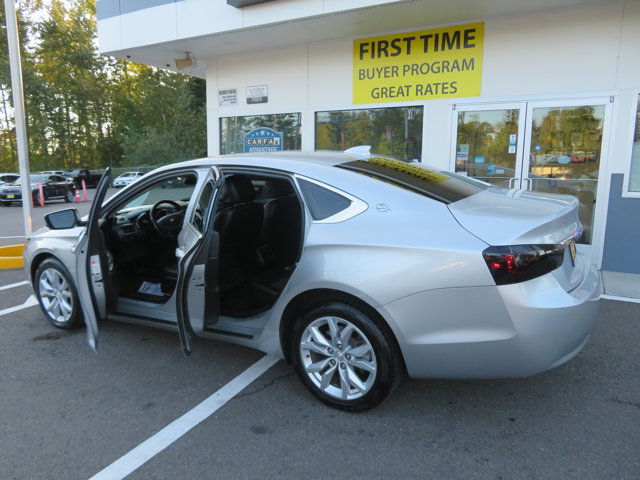 2018 Chevrolet Impala 1LT photo 14