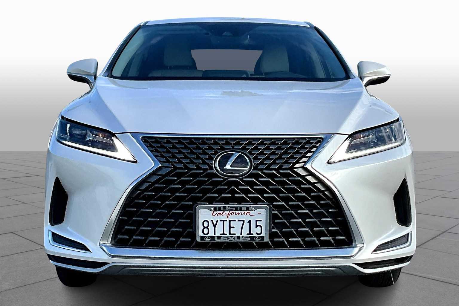 2022 Lexus RX photo 3