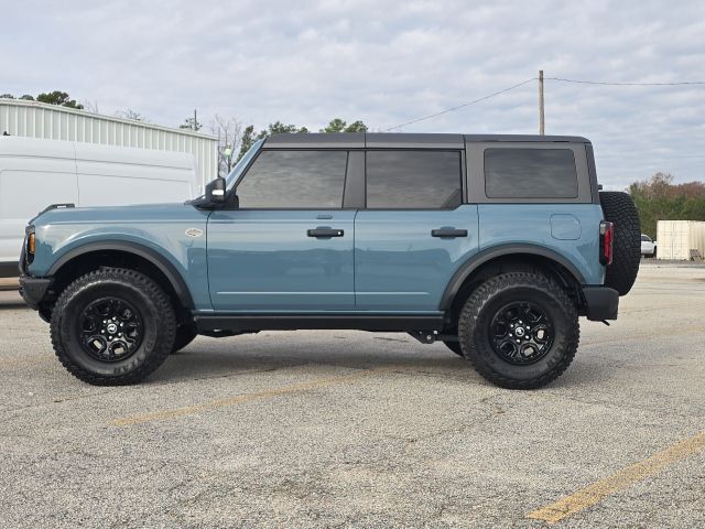 2023 Ford Bronco Wildtrak photo 2