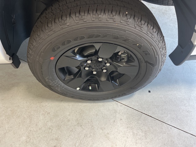 2025 Ram 1500 Tradesman photo 28