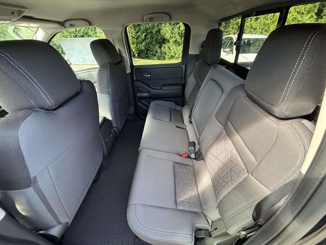 2026 Nissan Frontier SV photo 11