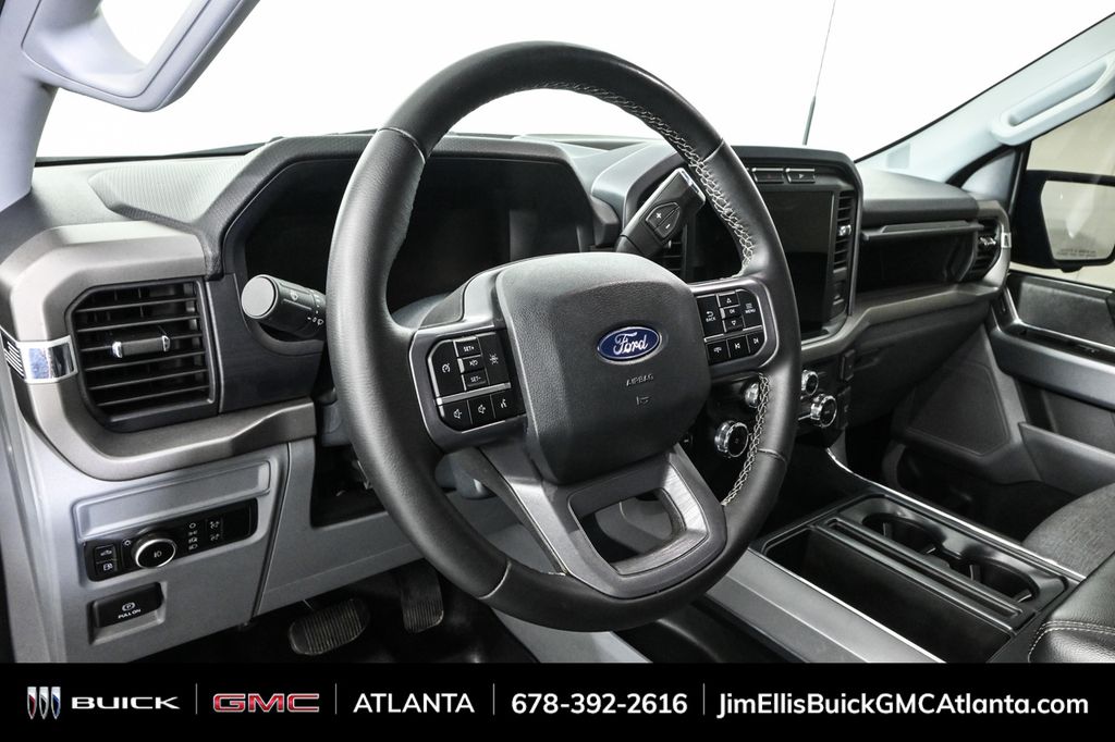 2024 Ford F-150 XLT photo 4