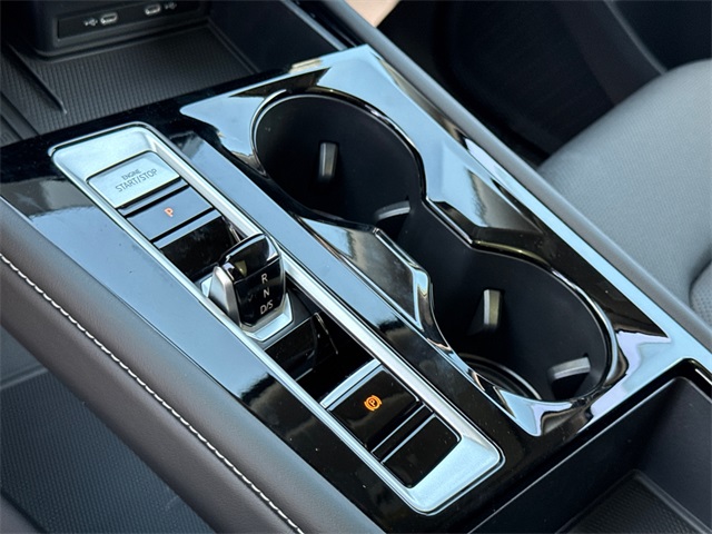 2026 Volkswagen Atlas SE Technology photo 30
