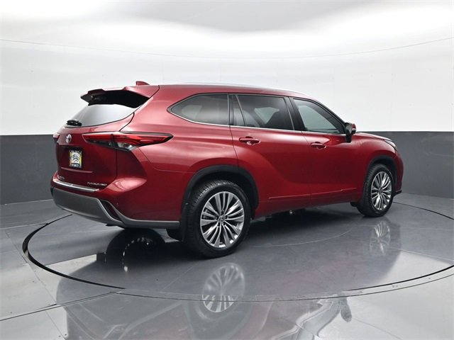 2022 Toyota Highlander Platinum photo 4