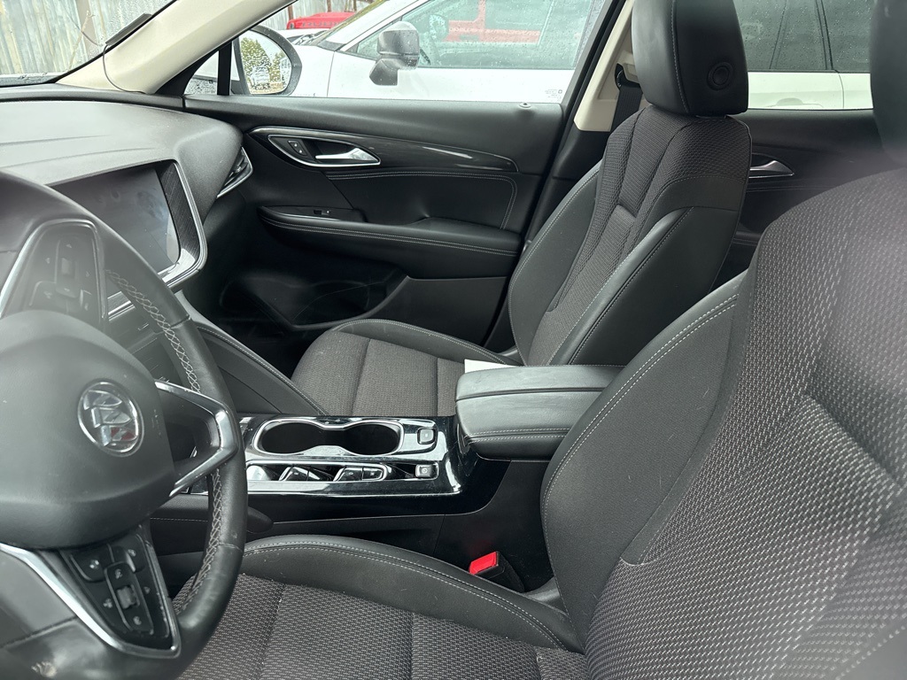 2021 Buick Envision Preferred photo 3