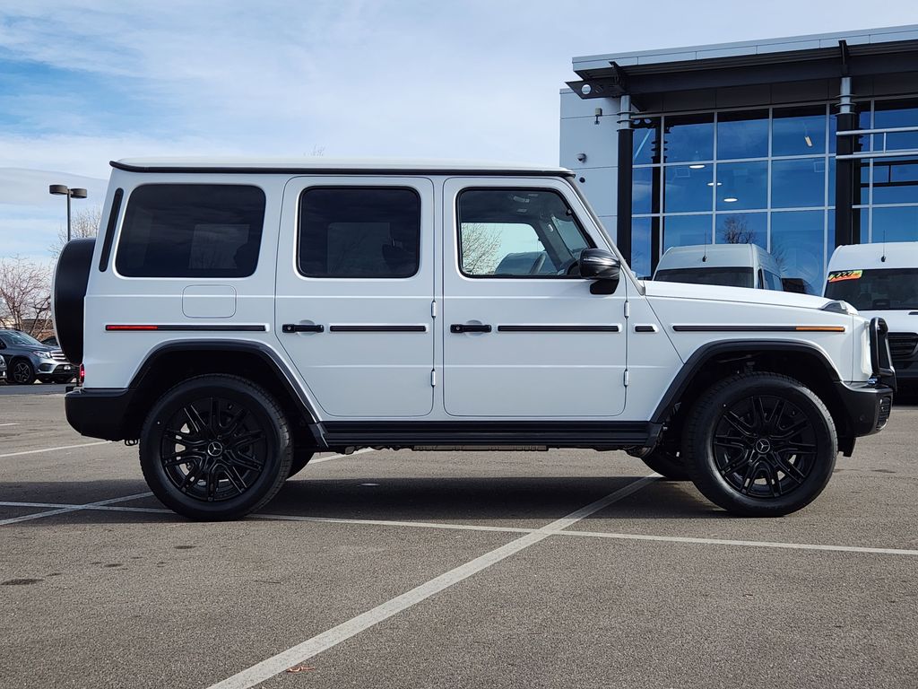 2026 Mercedes Benz G 550 photo 2