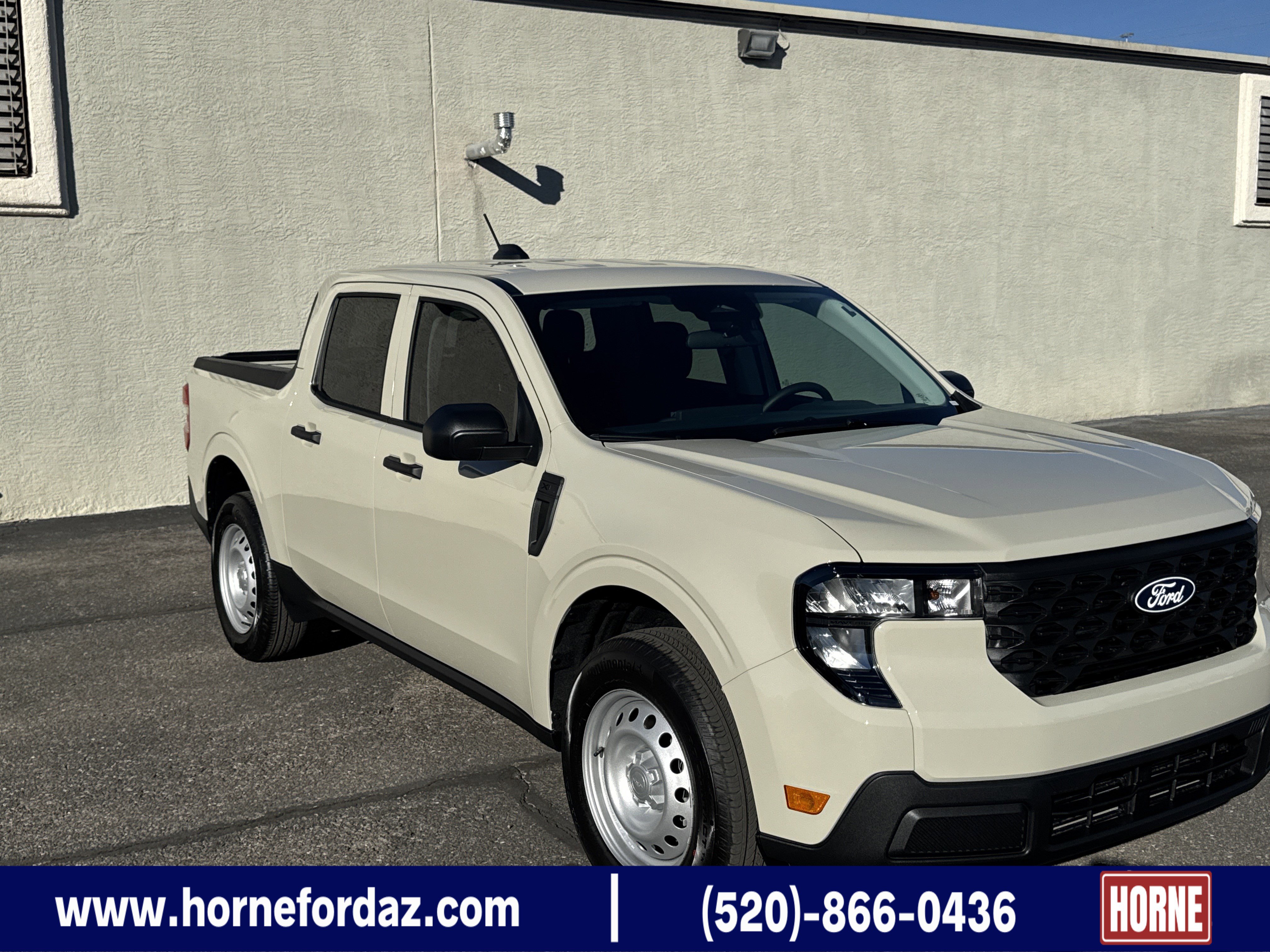 2025 Ford Maverick XL's photo