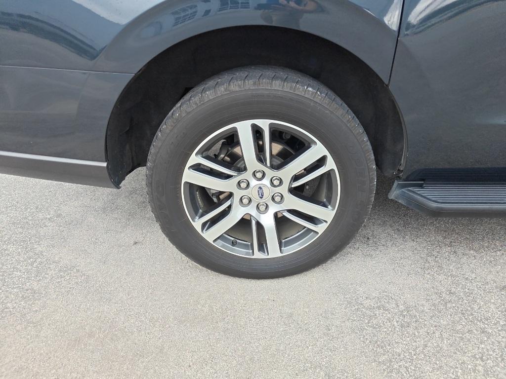 2024 Ford Expedition MAX Limited photo 8