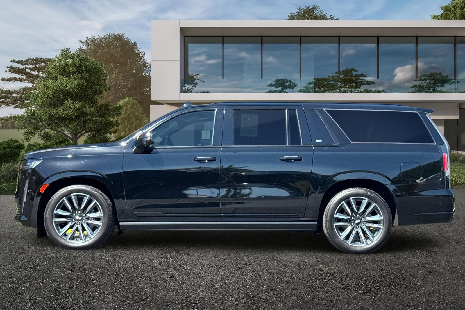 2024 Cadillac Escalade ESV Sport Platinum photo 6