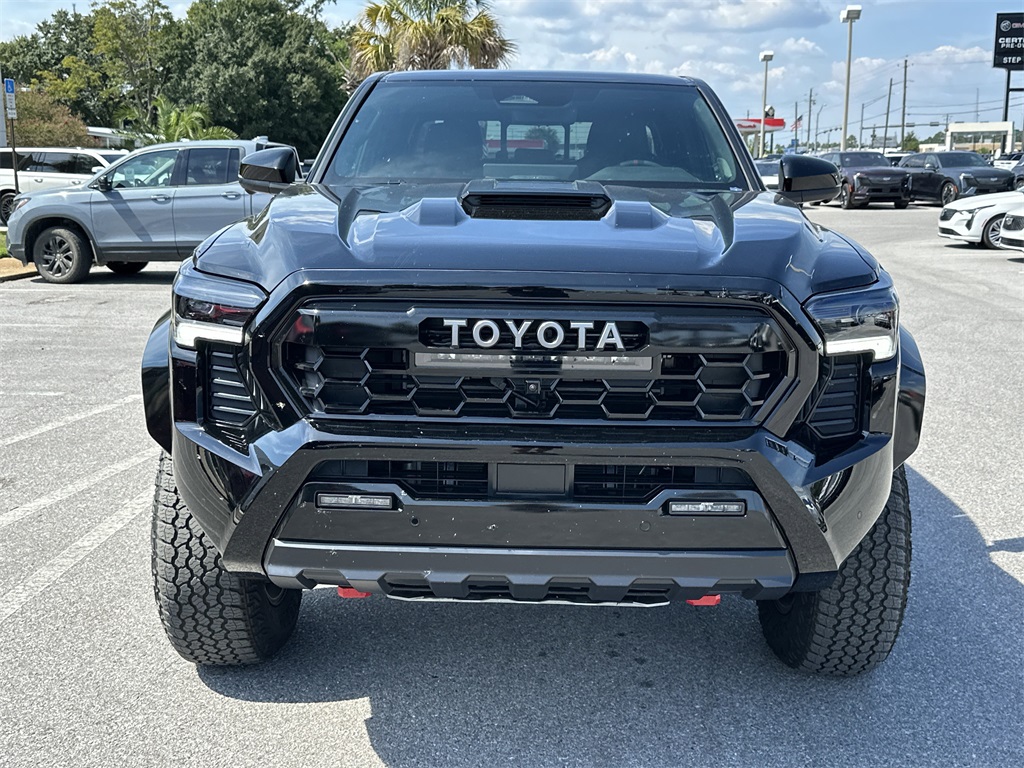 2025 Toyota Tacoma TRD Pro 4x4 photo 3